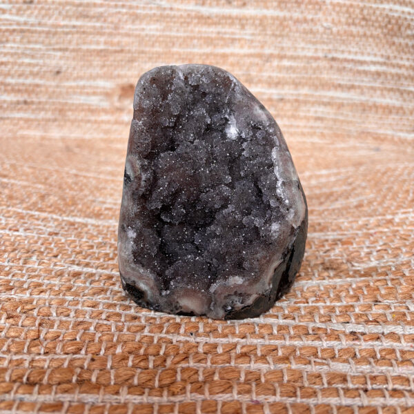 Amethist cluster 2